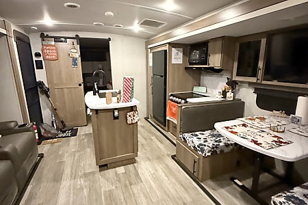 Travel trailer