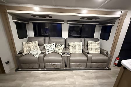 Travel trailer