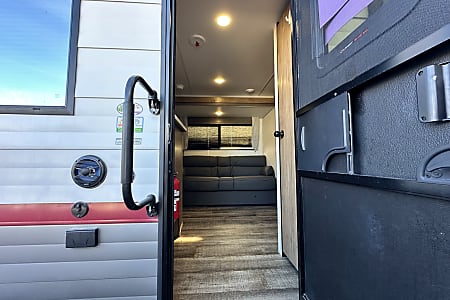 Travel trailer