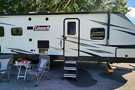 Travel trailer
