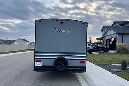 Travel trailer