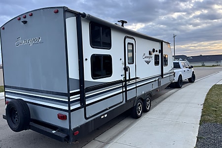 Travel trailer