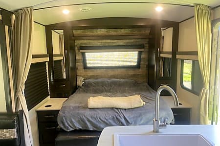 Travel trailer