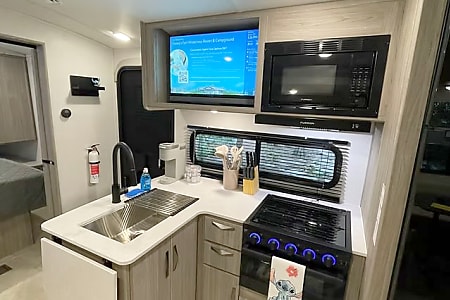 Travel trailer