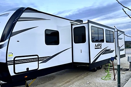 Travel trailer