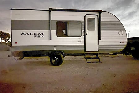 Travel trailer