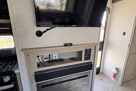 Travel trailer