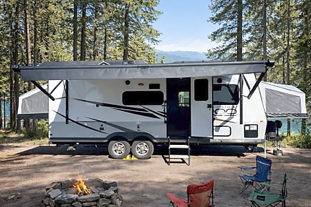 Travel trailer