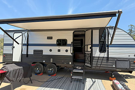Travel trailer