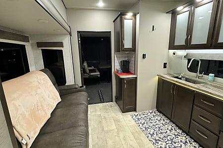 Travel trailer