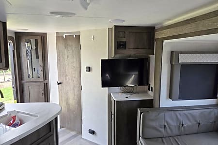Travel trailer