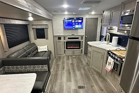 Travel trailer