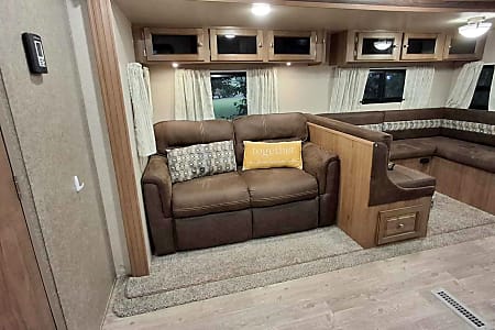 Travel trailer