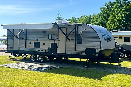 Travel trailer