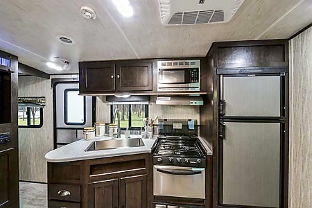 Travel trailer