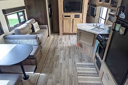 Travel trailer