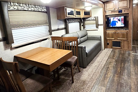 Travel trailer
