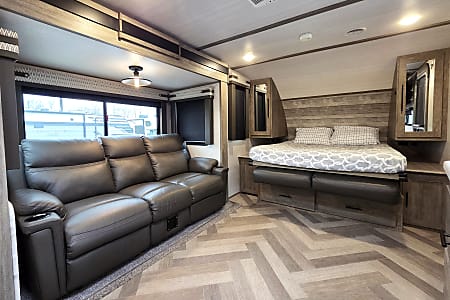 Travel trailer