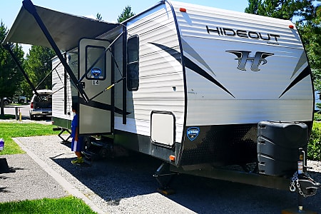 Travel trailer