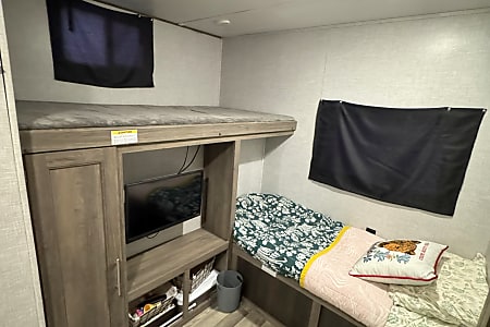 Travel trailer