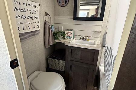 Travel trailer