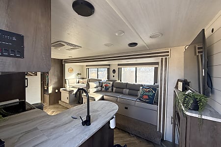 Travel trailer