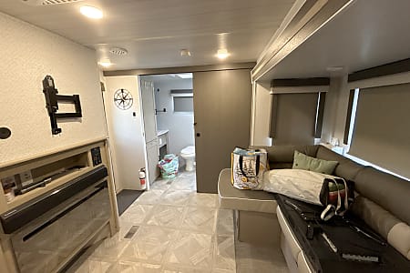 Travel trailer