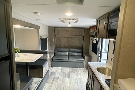 Travel trailer