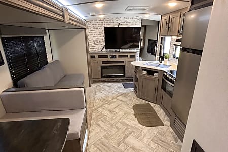 Travel trailer