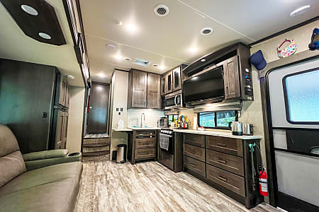 Travel trailer