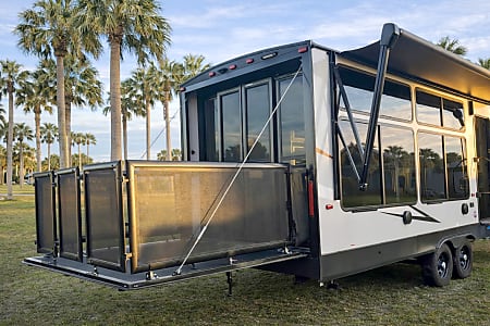 Travel trailer