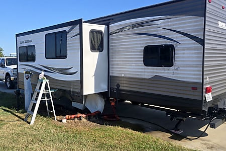 Travel trailer