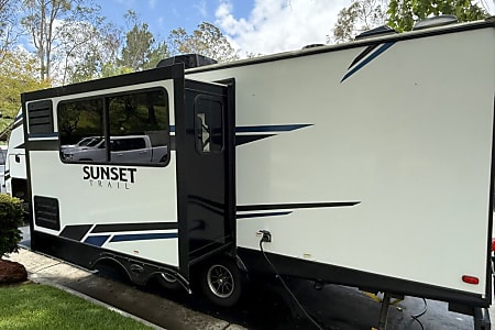 Travel trailer