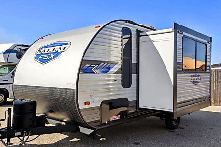 Travel trailer