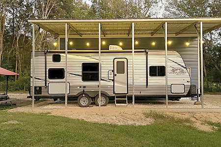 Travel trailer