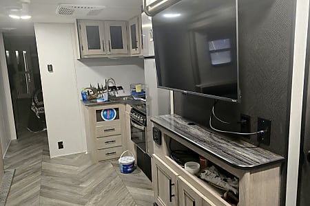Travel trailer