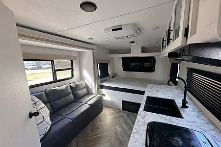Travel trailer