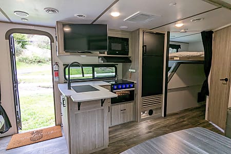 Travel trailer