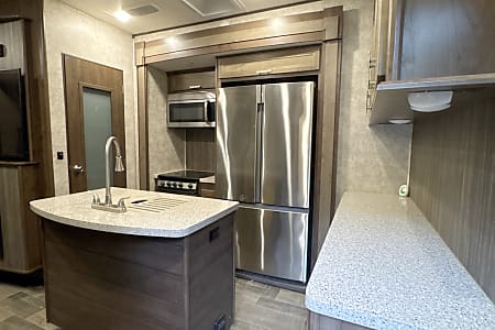 Travel trailer