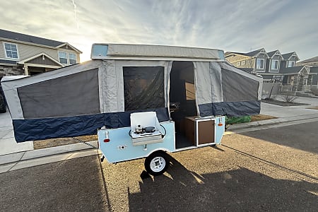 Folding trailer