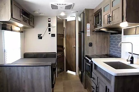 Travel trailer