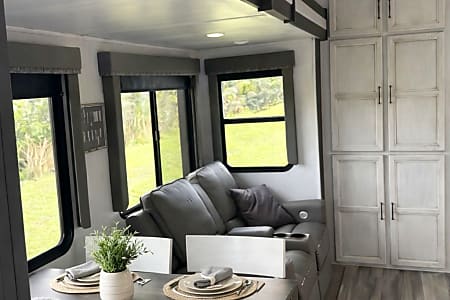 Travel trailer