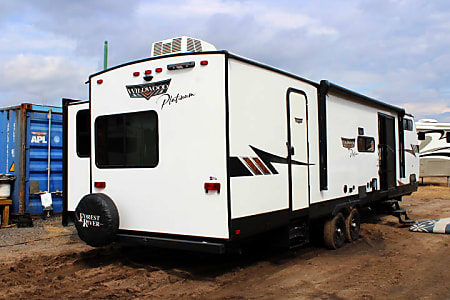 Travel trailer