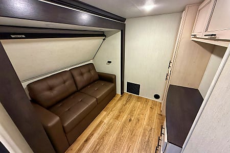Travel trailer
