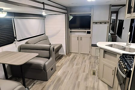 Travel trailer