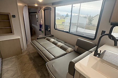 Travel trailer