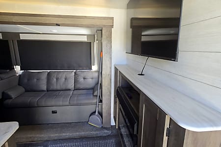 Travel trailer