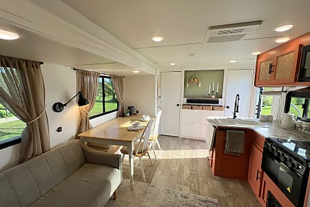 Travel trailer