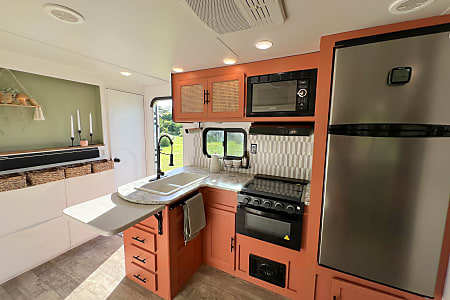Travel trailer