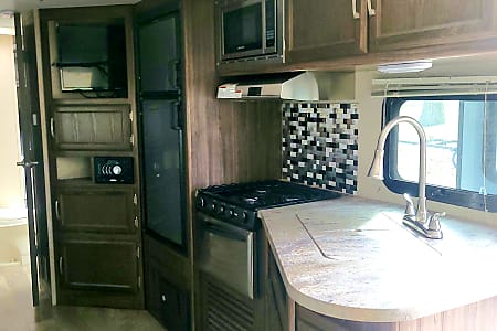 Travel trailer